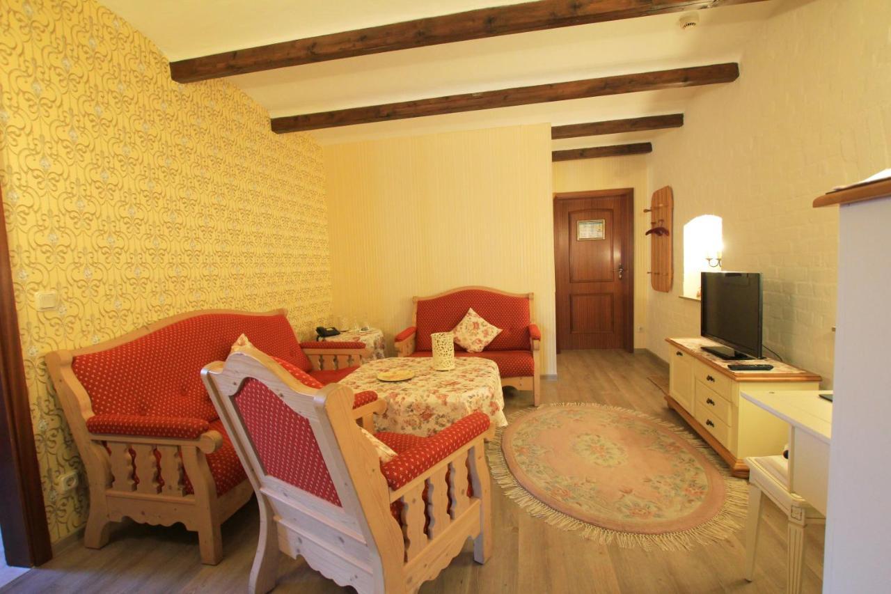 Landhaus Hotel Romantik โกทา ภายนอก รูปภาพ